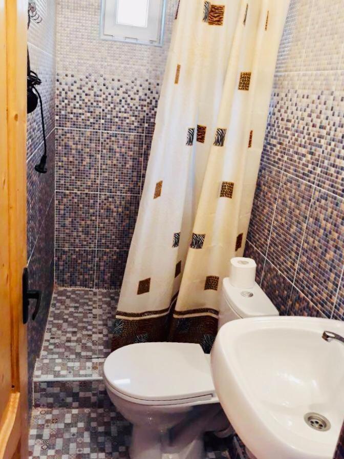 גגרה Anna-Saria Guest House מראה חיצוני תמונה
